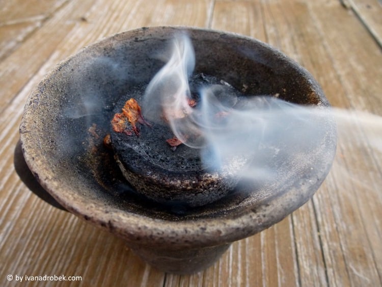 Räuchern mit Kohle